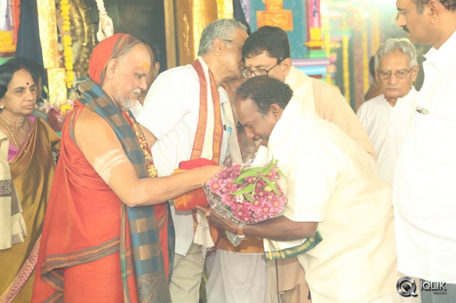 Film-Nagar-Daiva-Sannidhanam-New-Temple-Inauguration